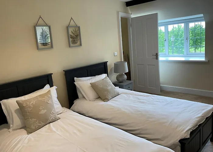 Aynho Cottages